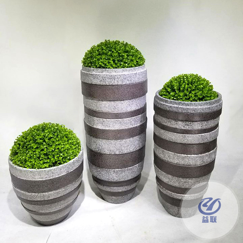 戶外花箱組合鐵藝金屬不銹鋼花器商場(chǎng)玻璃鋼花盆市政街道擺件花壇